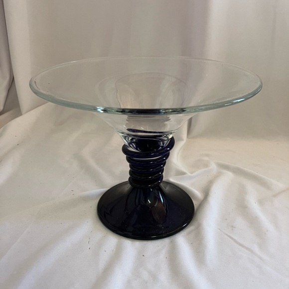 sasaki Other - Elegant Glass Compote with Navy Base